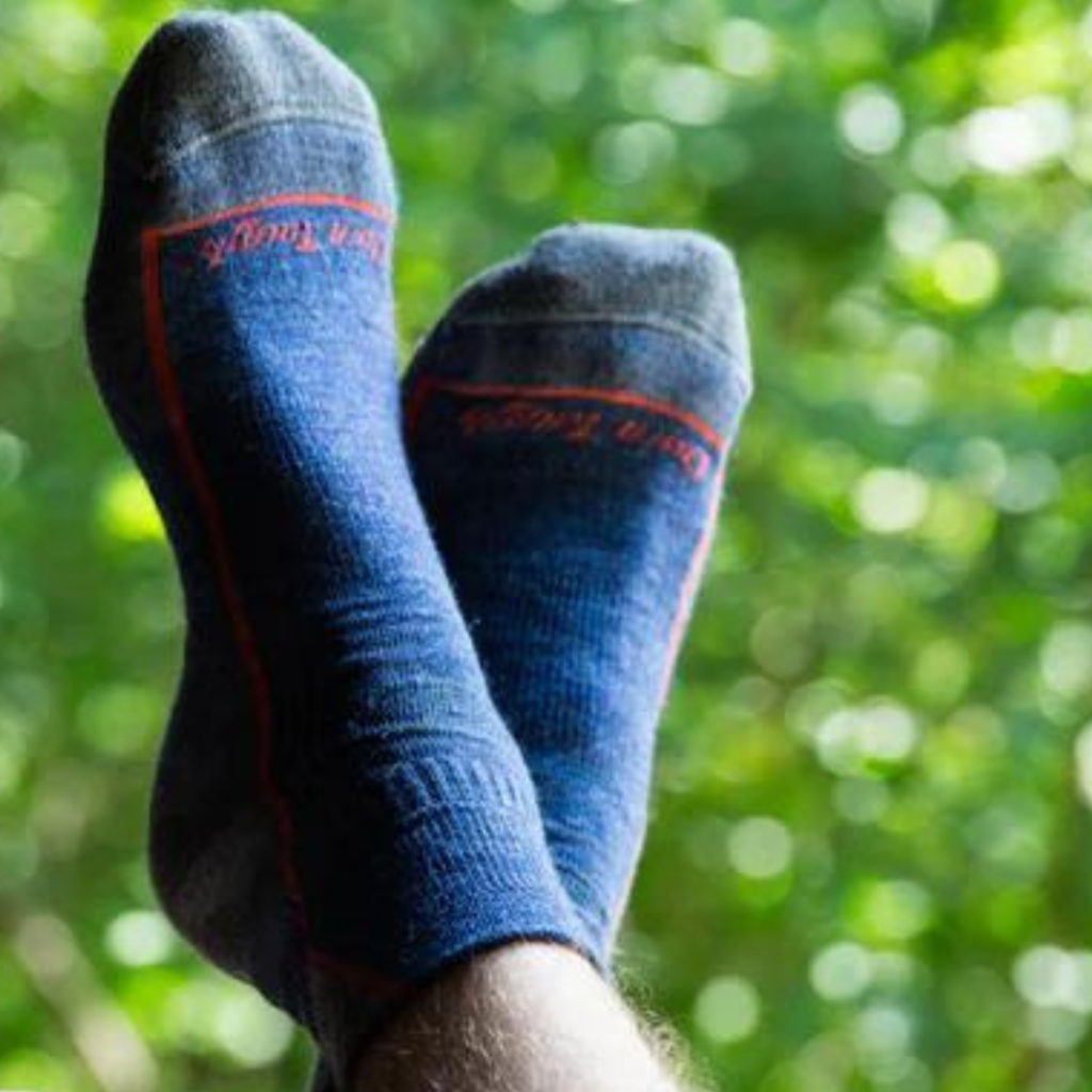 Best Compression Socks For Hiking Men's Darn Tough Hiker Midweight Socks